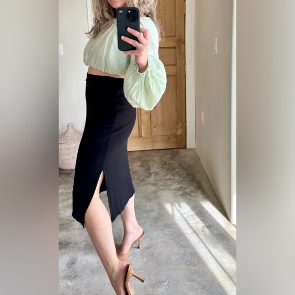 Cute Crop - Picture 4 of 9